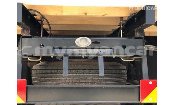 Buy Import Mitsubishi Carisma White Car in Import - Dubai in Ayeyarwady Buy Import Mitsubishi Carisma White Car in Import - Dubai in Ayeyarwady