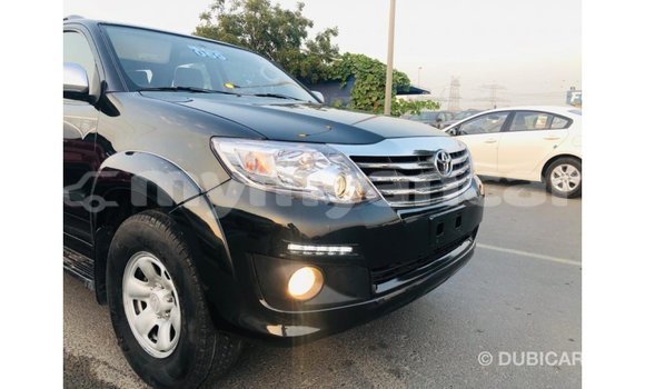 သွင်းကုန် Toyota Fortuner Black ကား Import - Dubai Ayeyarwady သွင်းကုန် Toyota Fortuner Black ကား Import - Dubai Ayeyarwady