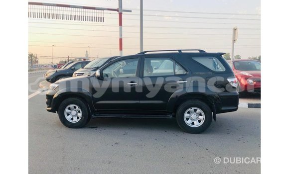 သွင်းကုန် Toyota Fortuner Black ကား Import - Dubai Ayeyarwady သွင်းကုန် Toyota Fortuner Black ကား Import - Dubai Ayeyarwady