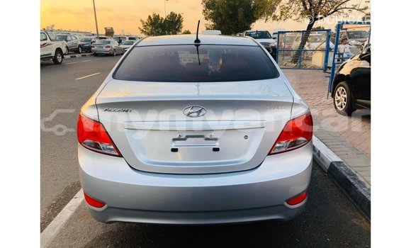 သွင်းကုန် Hyundai Accent Other ကား Import - Dubai Ayeyarwady သွင်းကုန် Hyundai Accent Other ကား Import - Dubai Ayeyarwady