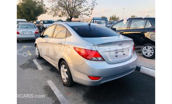 သွင်းကုန် Hyundai Accent Other ကား Import - Dubai Ayeyarwady သွင်းကုန် Hyundai Accent Other ကား Import - Dubai Ayeyarwady