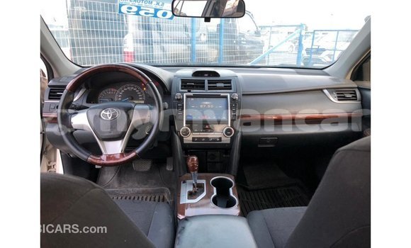 Buy Import Toyota Camry White Car in Import - Dubai in Ayeyarwady Buy Import Toyota Camry White Car in Import - Dubai in Ayeyarwady
