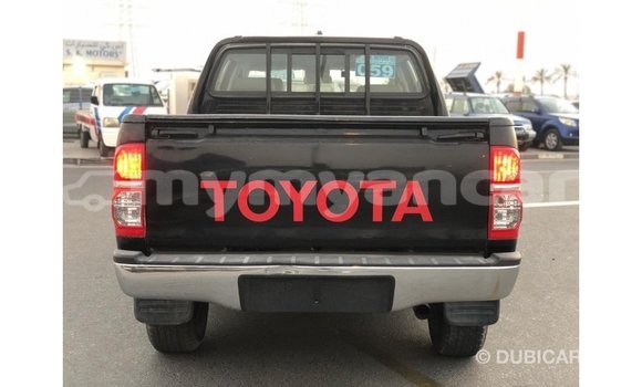 သွင်းကုန် Toyota Hilux Black ကား Import - Dubai Ayeyarwady သွင်းကုန် Toyota Hilux Black ကား Import - Dubai Ayeyarwady