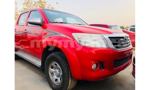 သွင်းကုန် Toyota Hilux Red ကား Import - Dubai Ayeyarwady သွင်းကုန် Toyota Hilux Red ကား Import - Dubai Ayeyarwady