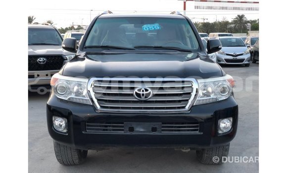 သွင်းကုန် Toyota Land Cruiser Black ကား Import - Dubai Ayeyarwady သွင်းကုန် Toyota Land Cruiser Black ကား Import - Dubai Ayeyarwady