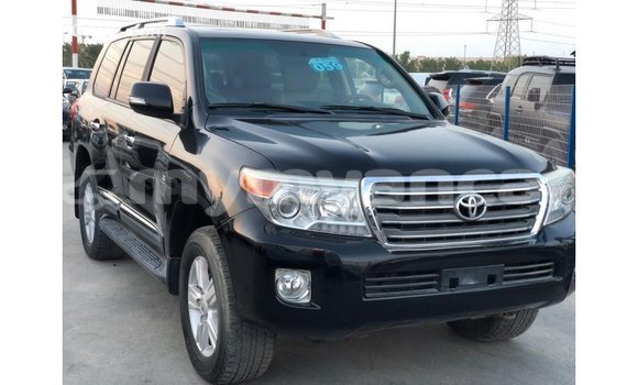 သွင်းကုန် Toyota Land Cruiser Black ကား Import - Dubai Ayeyarwady သွင်းကုန် Toyota Land Cruiser Black ကား Import - Dubai Ayeyarwady