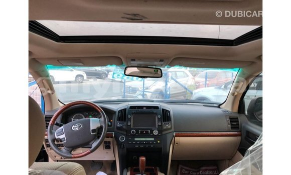 သွင်းကုန် Toyota Land Cruiser Black ကား Import - Dubai Ayeyarwady သွင်းကုန် Toyota Land Cruiser Black ကား Import - Dubai Ayeyarwady