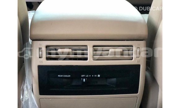 သွင်းကုန် Toyota Land Cruiser Black ကား Import - Dubai Ayeyarwady သွင်းကုန် Toyota Land Cruiser Black ကား Import - Dubai Ayeyarwady