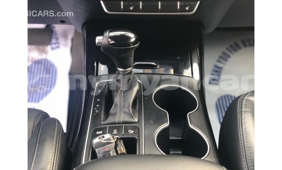 သွင်းကုန် Kia Sorento Black ကား Import - Dubai Ayeyarwady သွင်းကုန် Kia Sorento Black ကား Import - Dubai Ayeyarwady