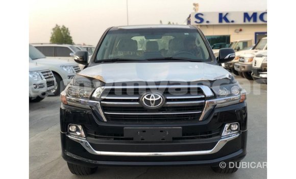 သွင်းကုန် Toyota Land Cruiser Black ကား Import - Dubai Ayeyarwady သွင်းကုန် Toyota Land Cruiser Black ကား Import - Dubai Ayeyarwady