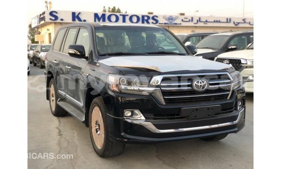 သွင်းကုန် Toyota Land Cruiser Black ကား Import - Dubai Ayeyarwady သွင်းကုန် Toyota Land Cruiser Black ကား Import - Dubai Ayeyarwady