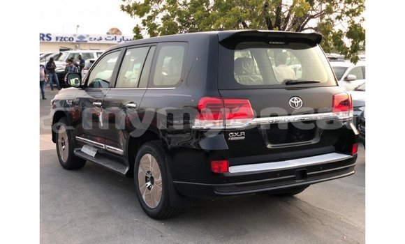 သွင်းကုန် Toyota Land Cruiser Black ကား Import - Dubai Ayeyarwady သွင်းကုန် Toyota Land Cruiser Black ကား Import - Dubai Ayeyarwady