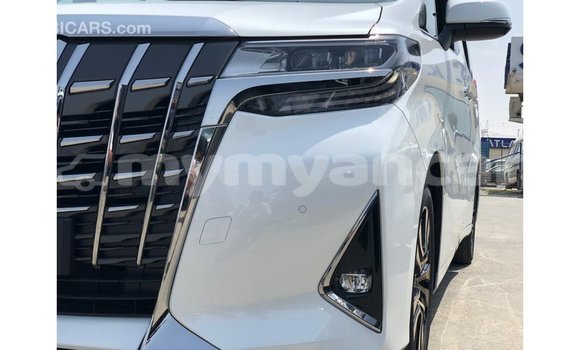 သွင်းကုန် Toyota Alphard White ကား Import - Dubai Ayeyarwady သွင်းကုန် Toyota Alphard White ကား Import - Dubai Ayeyarwady