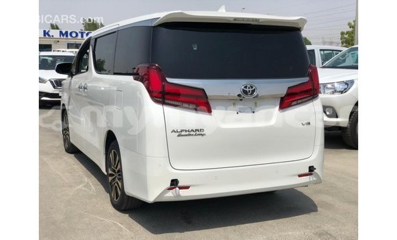 သွင်းကုန် Toyota Alphard White ကား Import - Dubai Ayeyarwady သွင်းကုန် Toyota Alphard White ကား Import - Dubai Ayeyarwady