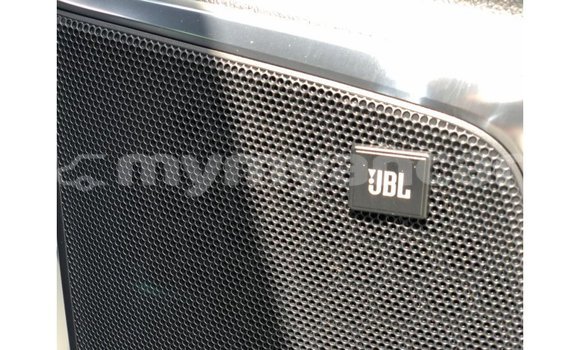 သွင်းကုန် Toyota Alphard White ကား Import - Dubai Ayeyarwady သွင်းကုန် Toyota Alphard White ကား Import - Dubai Ayeyarwady