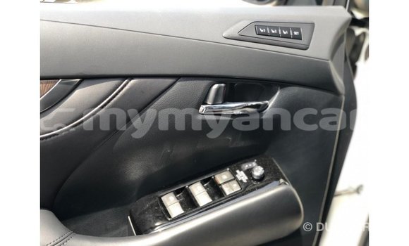 သွင်းကုန် Toyota Alphard White ကား Import - Dubai Ayeyarwady သွင်းကုန် Toyota Alphard White ကား Import - Dubai Ayeyarwady