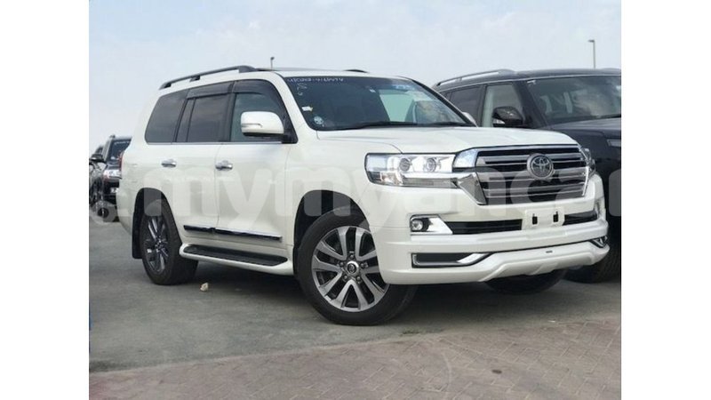 Big with watermark toyota land cruiser ayeyarwady import dubai 3372