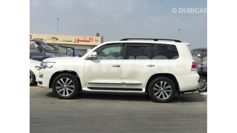 Big with watermark toyota land cruiser ayeyarwady import dubai 3372
