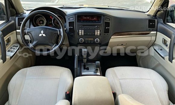 Buy Import Mitsubishi Pajero Other Car in Import - Dubai in Ayeyarwady Buy Import Mitsubishi Pajero Other Car in Import - Dubai in Ayeyarwady