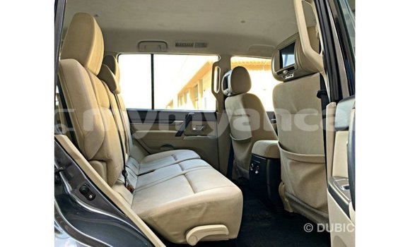 Buy Import Mitsubishi Pajero Other Car in Import - Dubai in Ayeyarwady Buy Import Mitsubishi Pajero Other Car in Import - Dubai in Ayeyarwady