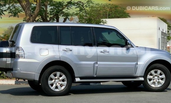 Buy Import Mitsubishi Pajero Other Car in Import - Dubai in Ayeyarwady Buy Import Mitsubishi Pajero Other Car in Import - Dubai in Ayeyarwady