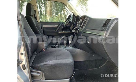 Buy Import Mitsubishi Pajero Other Car in Import - Dubai in Ayeyarwady Buy Import Mitsubishi Pajero Other Car in Import - Dubai in Ayeyarwady