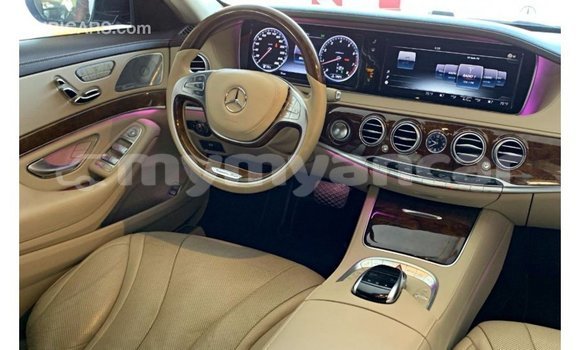 Buy Import Mercedes-Benz 190 (W201) Black Car in Import - Dubai in Ayeyarwady Buy Import Mercedes-Benz 190 (W201) Black Car in Import - Dubai in Ayeyarwady