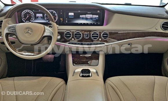 Buy Import Mercedes-Benz 190 (W201) Black Car in Import - Dubai in Ayeyarwady Buy Import Mercedes-Benz 190 (W201) Black Car in Import - Dubai in Ayeyarwady