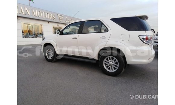 Buy Import Toyota Fortuner White Car in Import - Dubai in Ayeyarwady Buy Import Toyota Fortuner White Car in Import - Dubai in Ayeyarwady