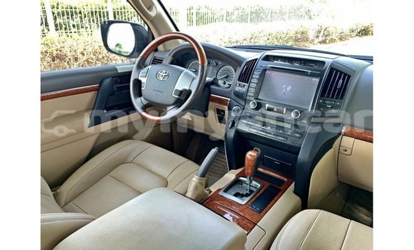 Acheter Import Voiture Toyota Land Cruiser Autre à Import - Dubai, #<Region:0x000000000c5121b8> Acheter Import Voiture Toyota Land Cruiser Autre à Import - Dubai, #<Region:0x000000000c5121b8>