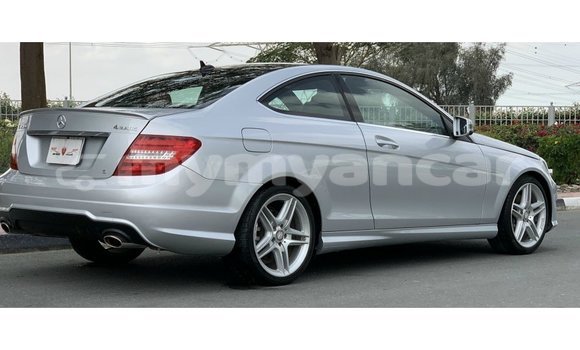 Acheter Import Voiture Mercedes-Benz 190 (W201) Autre à Import - Dubai, #<Region:0x000000000c5121b8> Acheter Import Voiture Mercedes-Benz 190 (W201) Autre à Import - Dubai, #<Region:0x000000000c5121b8>