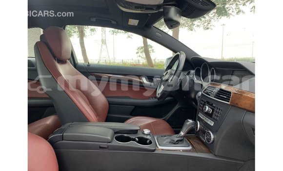 Acheter Import Voiture Mercedes-Benz 190 (W201) Autre à Import - Dubai, #<Region:0x000000000c5121b8> Acheter Import Voiture Mercedes-Benz 190 (W201) Autre à Import - Dubai, #<Region:0x000000000c5121b8>