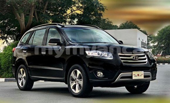 Buy Import Hyundai Santa Fe Black Car in Import - Dubai in Ayeyarwady