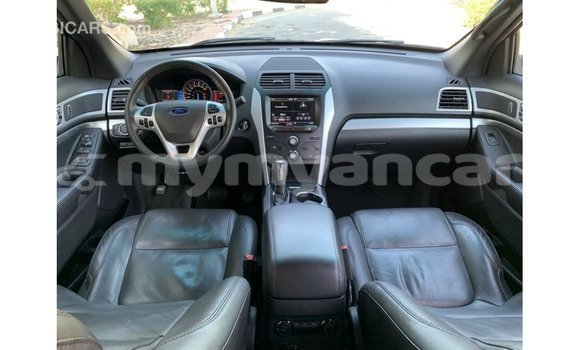 Buy Import Ford Explorer White Car in Import - Dubai in Ayeyarwady Buy Import Ford Explorer White Car in Import - Dubai in Ayeyarwady