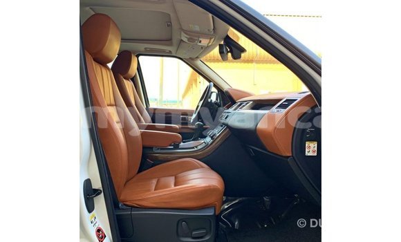 Buy Import Land Rover Range Rover White Car in Import - Dubai in Ayeyarwady Buy Import Land Rover Range Rover White Car in Import - Dubai in Ayeyarwady