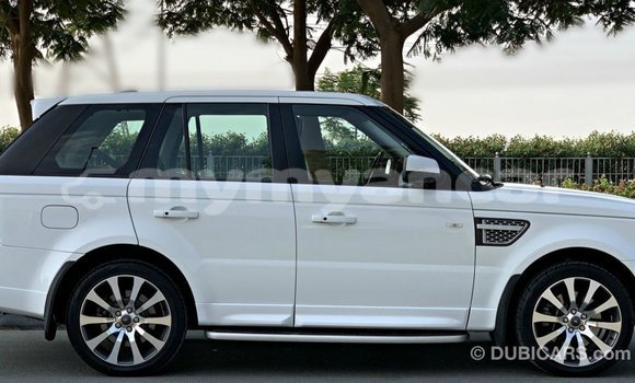Buy Import Land Rover Range Rover White Car in Import - Dubai in Ayeyarwady Buy Import Land Rover Range Rover White Car in Import - Dubai in Ayeyarwady