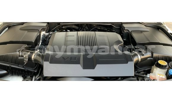 Buy Import Land Rover Range Rover White Car in Import - Dubai in Ayeyarwady Buy Import Land Rover Range Rover White Car in Import - Dubai in Ayeyarwady