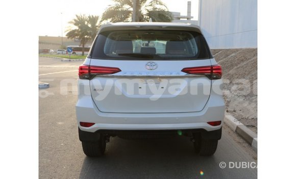 Buy Import Toyota Fortuner Black Car in Import - Dubai in Ayeyarwady Buy Import Toyota Fortuner Black Car in Import - Dubai in Ayeyarwady