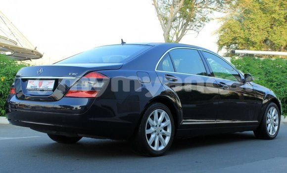 Buy Import Mercedes-Benz 200 Blue Car in Import - Dubai in Ayeyarwady Buy Import Mercedes-Benz 200 Blue Car in Import - Dubai in Ayeyarwady