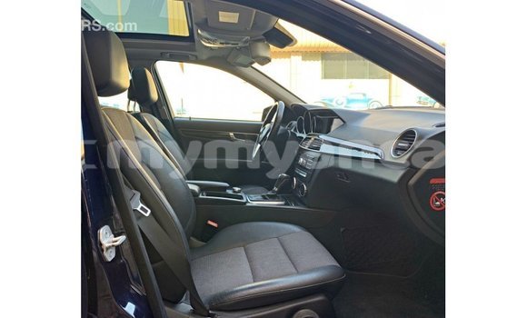 Buy Import Mercedes-Benz 200 Blue Car in Import - Dubai in Ayeyarwady Buy Import Mercedes-Benz 200 Blue Car in Import - Dubai in Ayeyarwady