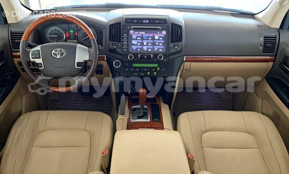 Buy Import Toyota Land Cruiser Black Car in Import - Dubai in Ayeyarwady Buy Import Toyota Land Cruiser Black Car in Import - Dubai in Ayeyarwady