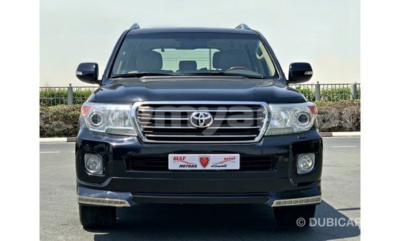 Buy Import Toyota Land Cruiser Black Car in Import - Dubai in Ayeyarwady Buy Import Toyota Land Cruiser Black Car in Import - Dubai in Ayeyarwady