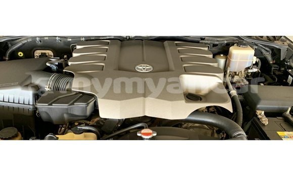 Buy Import Toyota Land Cruiser Black Car in Import - Dubai in Ayeyarwady Buy Import Toyota Land Cruiser Black Car in Import - Dubai in Ayeyarwady