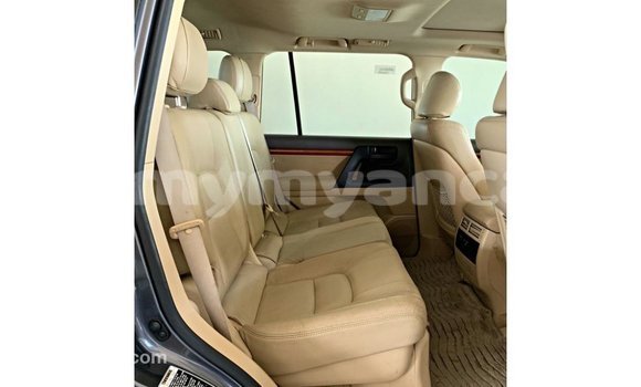 Buy Import Toyota Land Cruiser Other Car in Import - Dubai in Ayeyarwady Buy Import Toyota Land Cruiser Other Car in Import - Dubai in Ayeyarwady