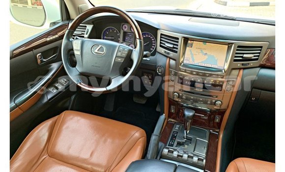 Acheter Import Voiture Lexus LX Blanc à Import - Dubai, #<Region:0x000000000c5121b8> Acheter Import Voiture Lexus LX Blanc à Import - Dubai, #<Region:0x000000000c5121b8>