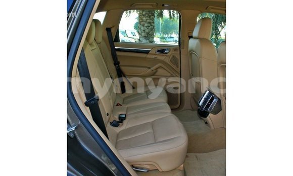 Acheter Import Voiture Porsche Cayenne Marron à Import - Dubai, #<Region:0x000000000c5121b8> Acheter Import Voiture Porsche Cayenne Marron à Import - Dubai, #<Region:0x000000000c5121b8>