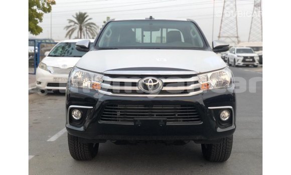 သွင်းကုန် Toyota Hilux Black ကား Import - Dubai Ayeyarwady သွင်းကုန် Toyota Hilux Black ကား Import - Dubai Ayeyarwady