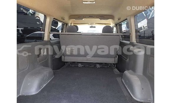 Buy Import Toyota Regius White Car in Import - Dubai in Ayeyarwady Buy Import Toyota Regius White Car in Import - Dubai in Ayeyarwady