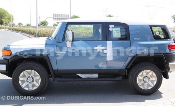 Buy Import Toyota FJ Cruiser Blue Car in Import - Dubai in Ayeyarwady Buy Import Toyota FJ Cruiser Blue Car in Import - Dubai in Ayeyarwady