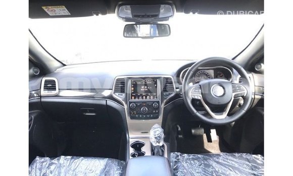 သွင်းကုန် Jeep Cherokee Other ကား Import - Dubai Ayeyarwady သွင်းကုန် Jeep Cherokee Other ကား Import - Dubai Ayeyarwady